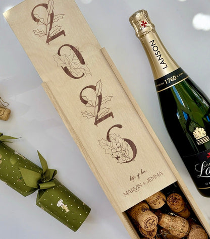 Christmas Wine Box Holly Tree Date