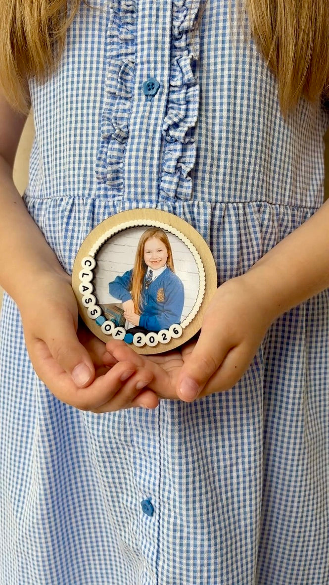 Round Wooden Class Of 2026 School Photo Frame